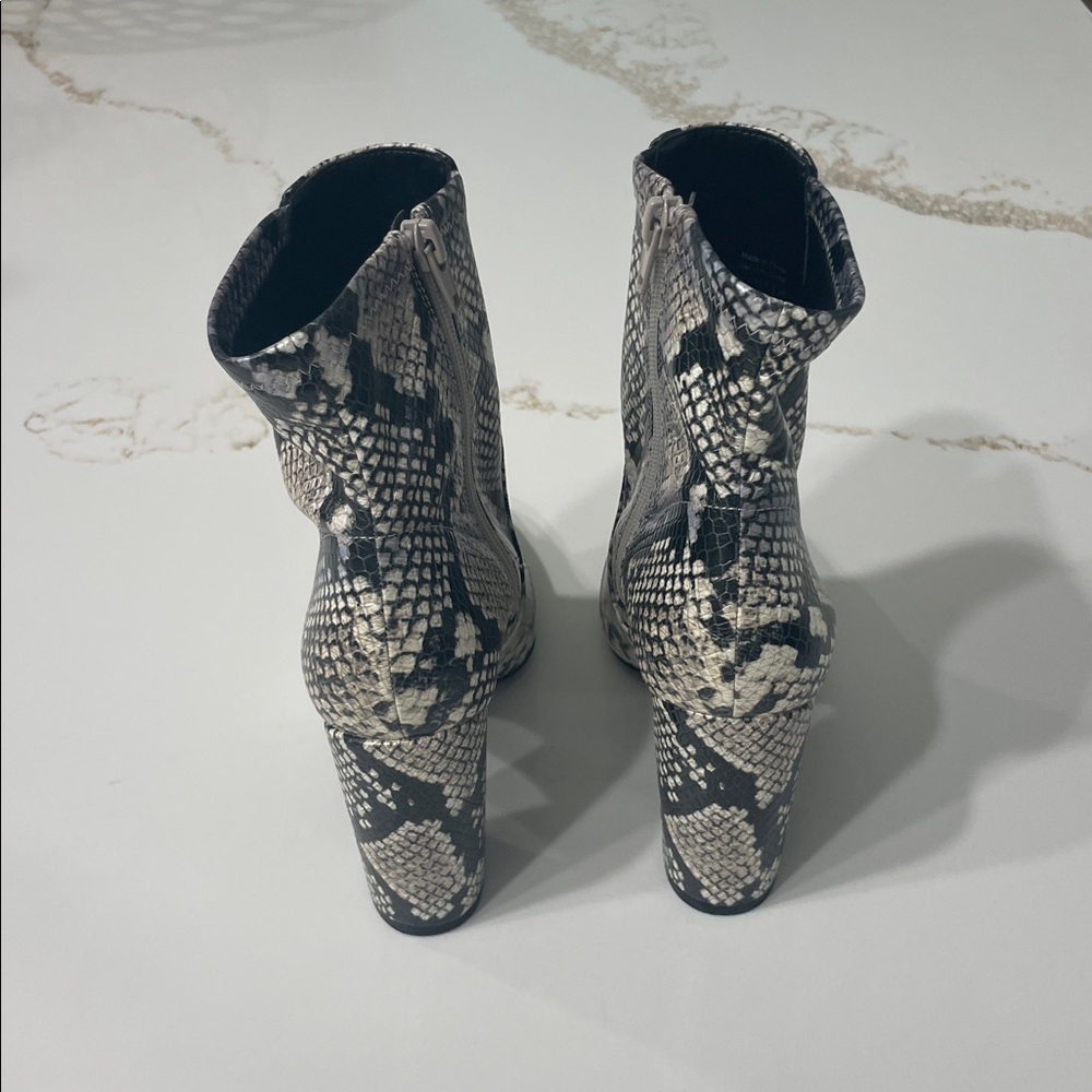 Aldo Snakeskin Pattern Ankle Boots | 6 - Picture 4 of 9